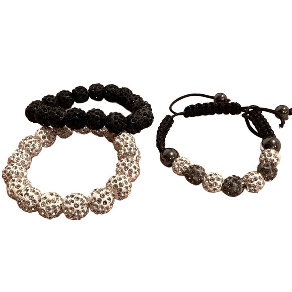 3x25* EUC Jewelry Bundle of 5. Flowered Necklace, Flower Earrings, Bracelets (3) - Picture 7 of 11